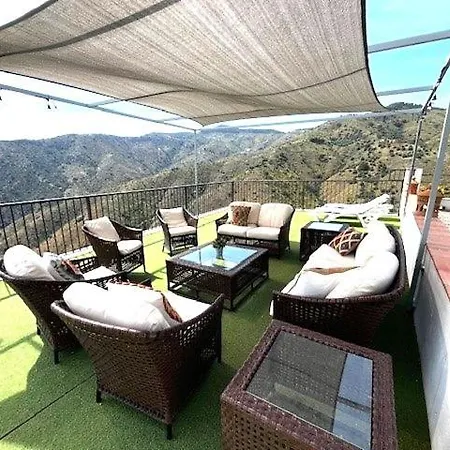 Trompetilla & Casa Cactus Luxury Wellness With Pool, Yoga & Hammam For 20p In Montes De 40 Min To *