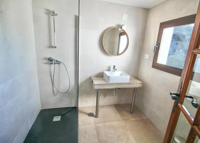 Trompetilla & Casa Cactus Luxury Wellness With Pool, Yoga & Hammam For 20p In Montes De 40 Min To * Málaga